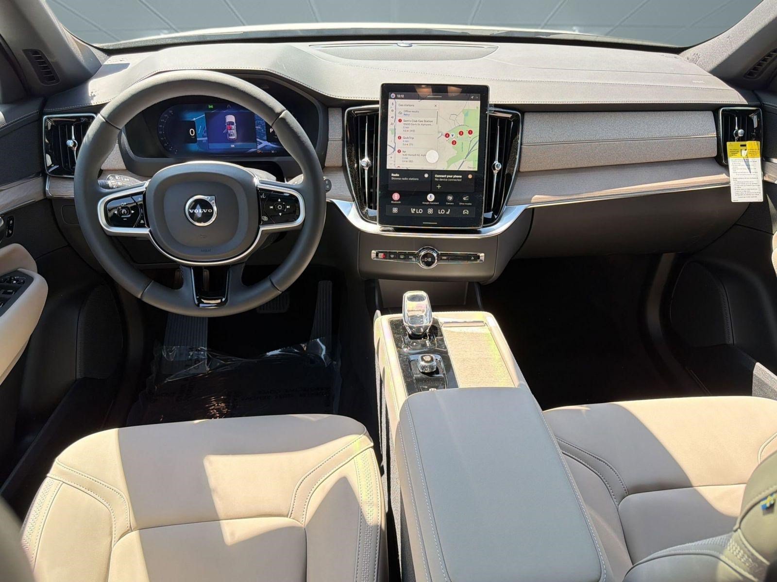 New 2026 Volvo XC90 B6 Plus w/ Protection Package Premier AWD/4WD image 16