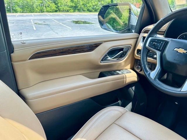 Used 2021 Chevrolet Tahoe Premier w/ Premium Package AWD/4WD image 21