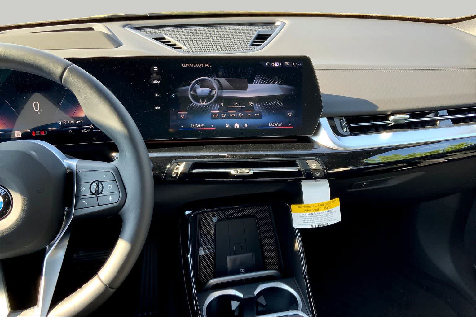 New 2025 BMW X2 xDrive28i w/ Technology Package AWD/4WD image 6