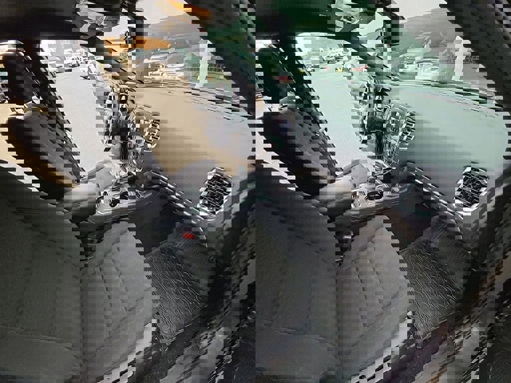 Used 2019 Dodge Durango SXT image 26