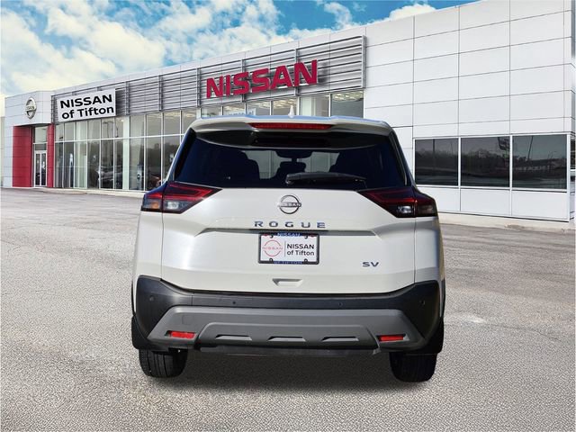 Certified 2021 Nissan Rogue SV image 5