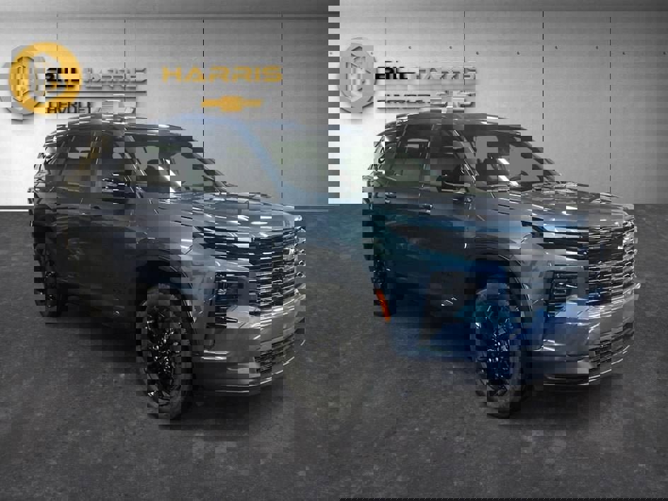 New 2026 Chevrolet Traverse LT w/ Midnight/Sport Edition image 9