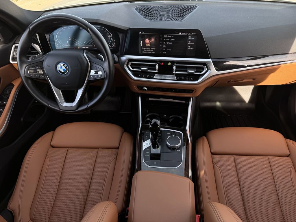 Used 2022 BMW 330e w/ Convenience Package RWD image 11
