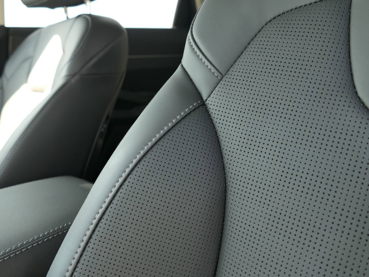 New 2026 Kia Sorento X-Line EX image 12