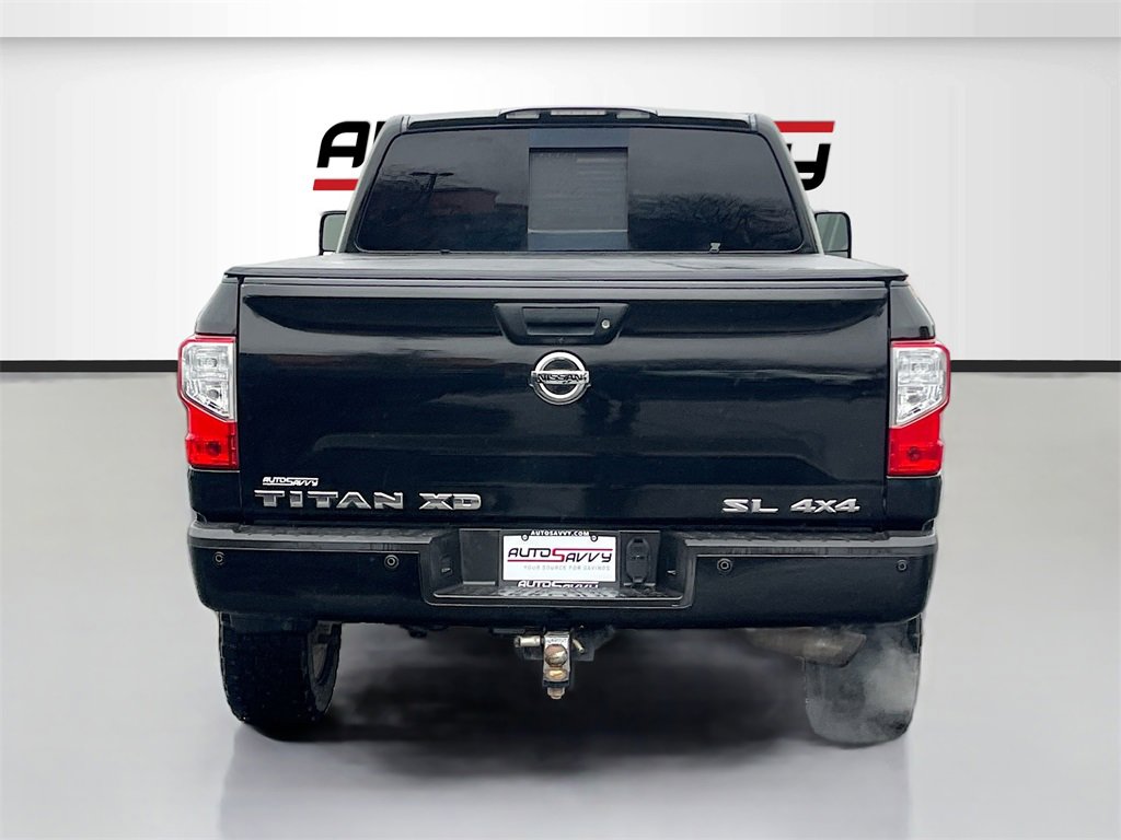 Used 2016 Nissan Titan SL image 6