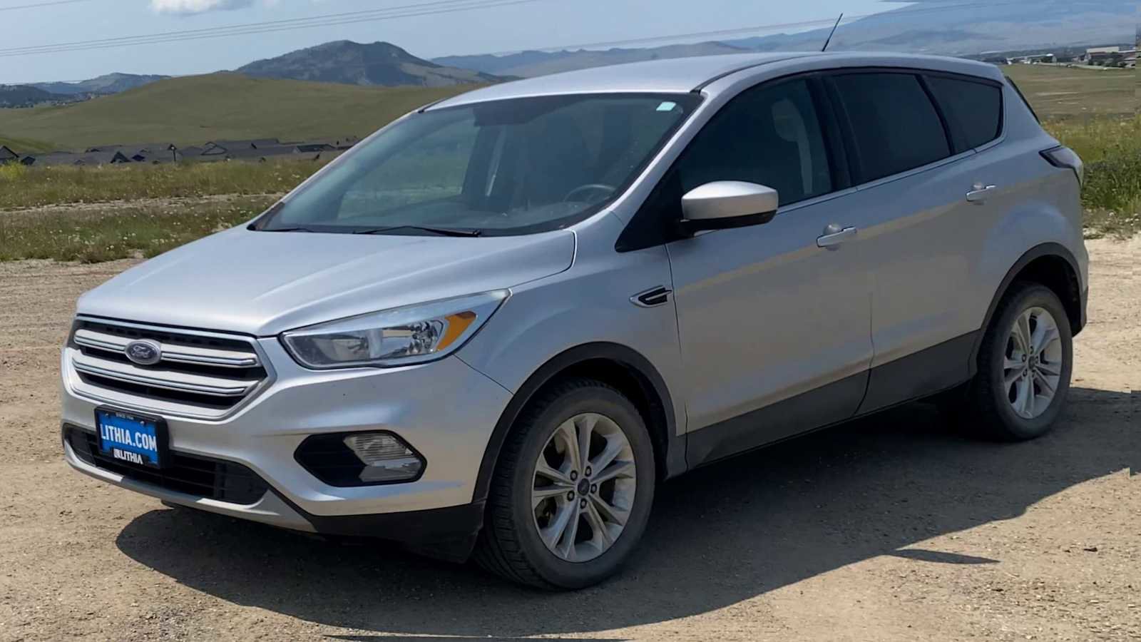 Used 2017 Ford Escape SE image 4