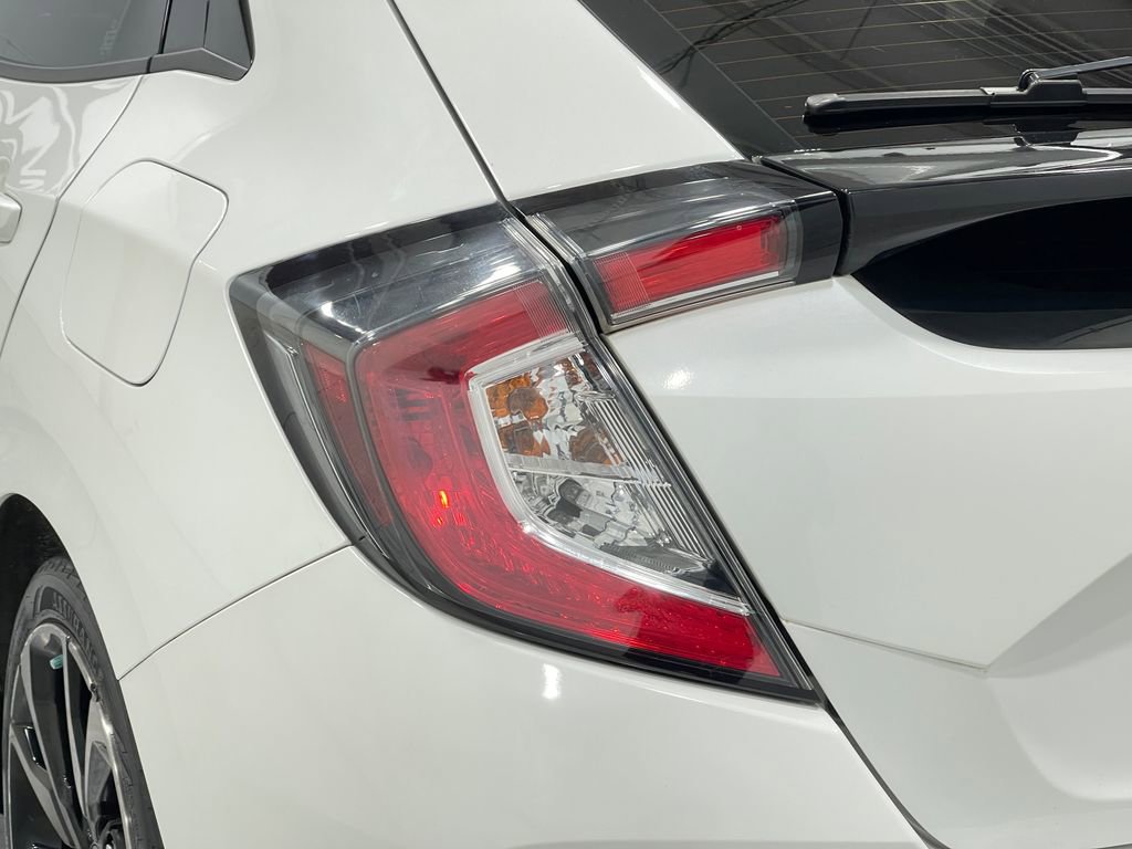 Used 2017 Honda Civic Sport image 31