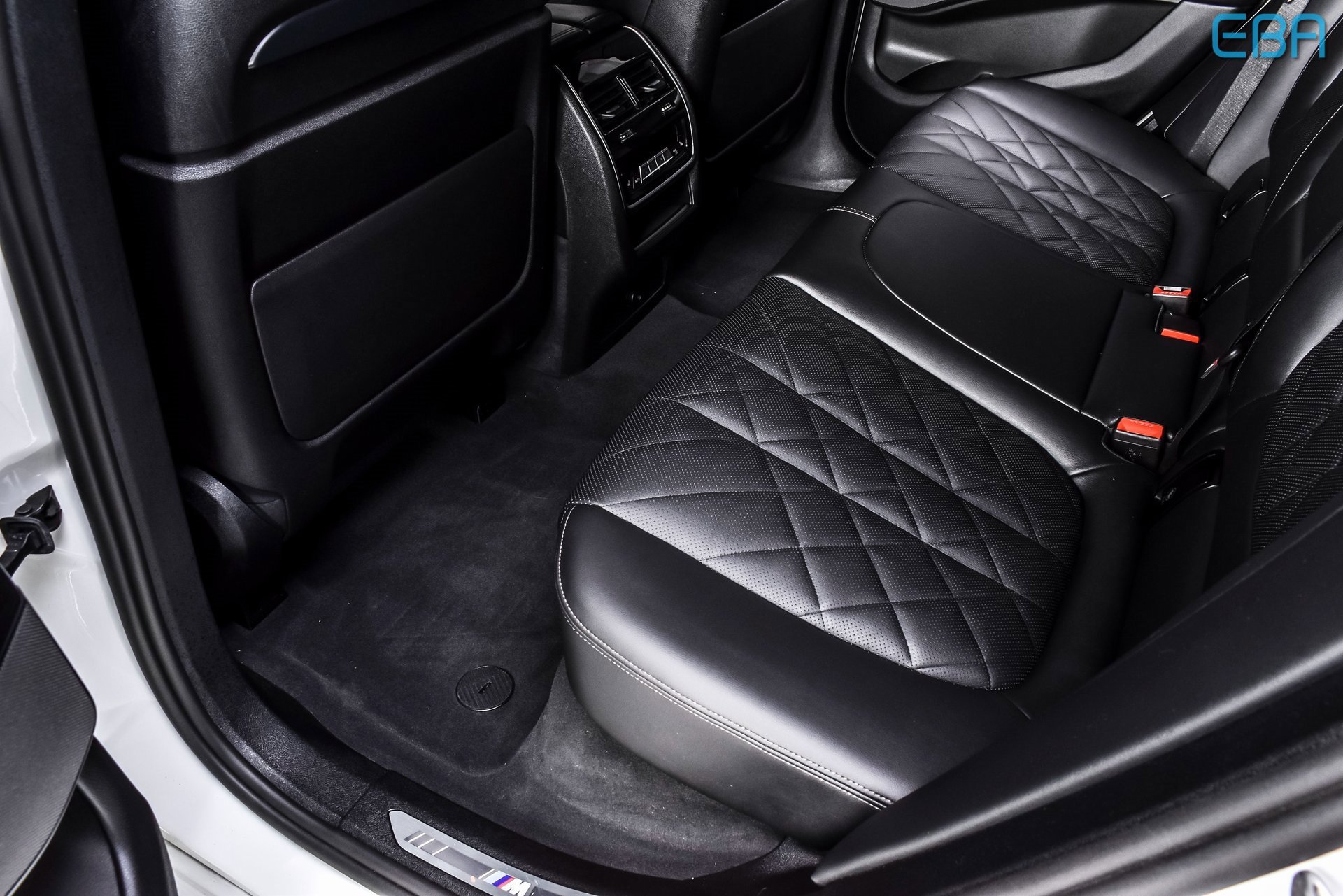 Used 2025 BMW X6 xDrive40i w/ Executive Package image 20