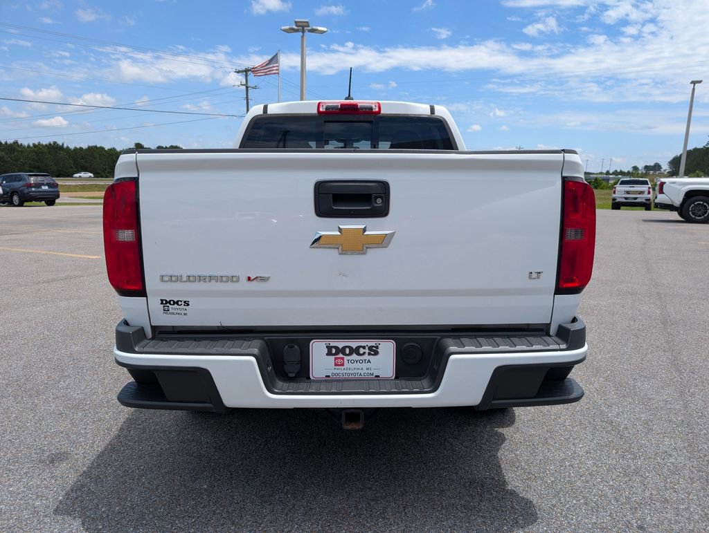 Used 2018 Chevrolet Colorado LT w/ LT Convenience Package RWD image 4