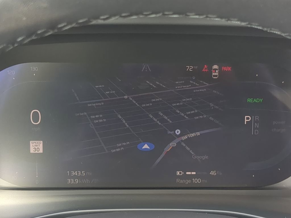 Used 2023 Volvo C40 Recharge Core image 36