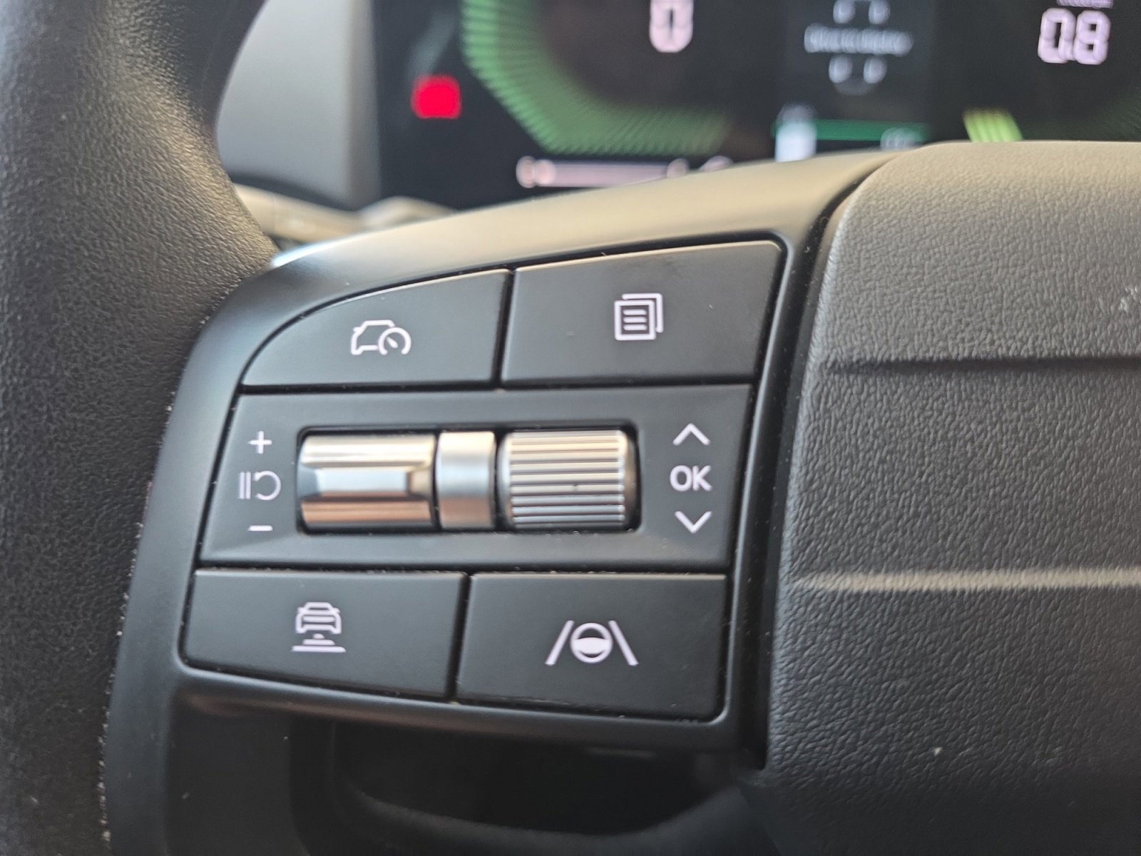 Certified 2025 Kia K4 FWD image 24