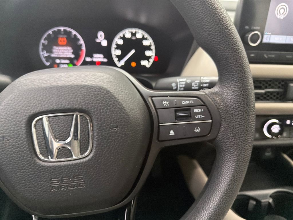 Used 2023 Honda HR-V LX image 24