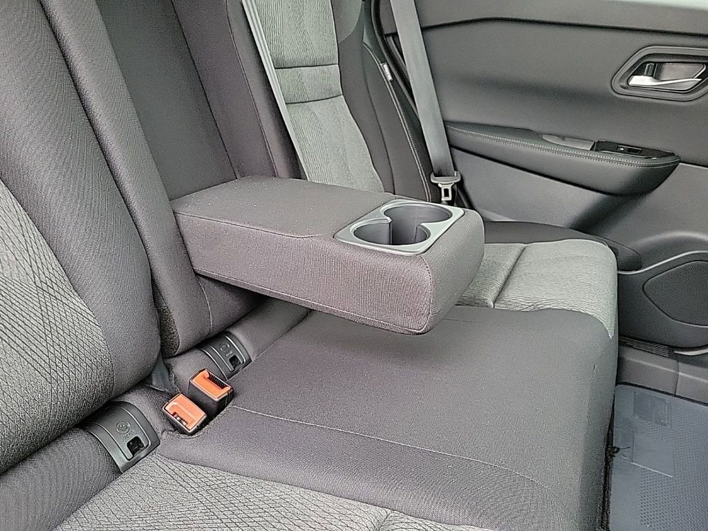 New 2026 Nissan Rogue SV image 14