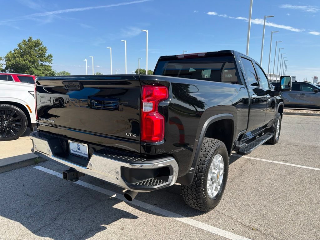 Used 2022 Chevrolet Silverado 2500 LTZ w/ Safety Package AWD/4WD image 3