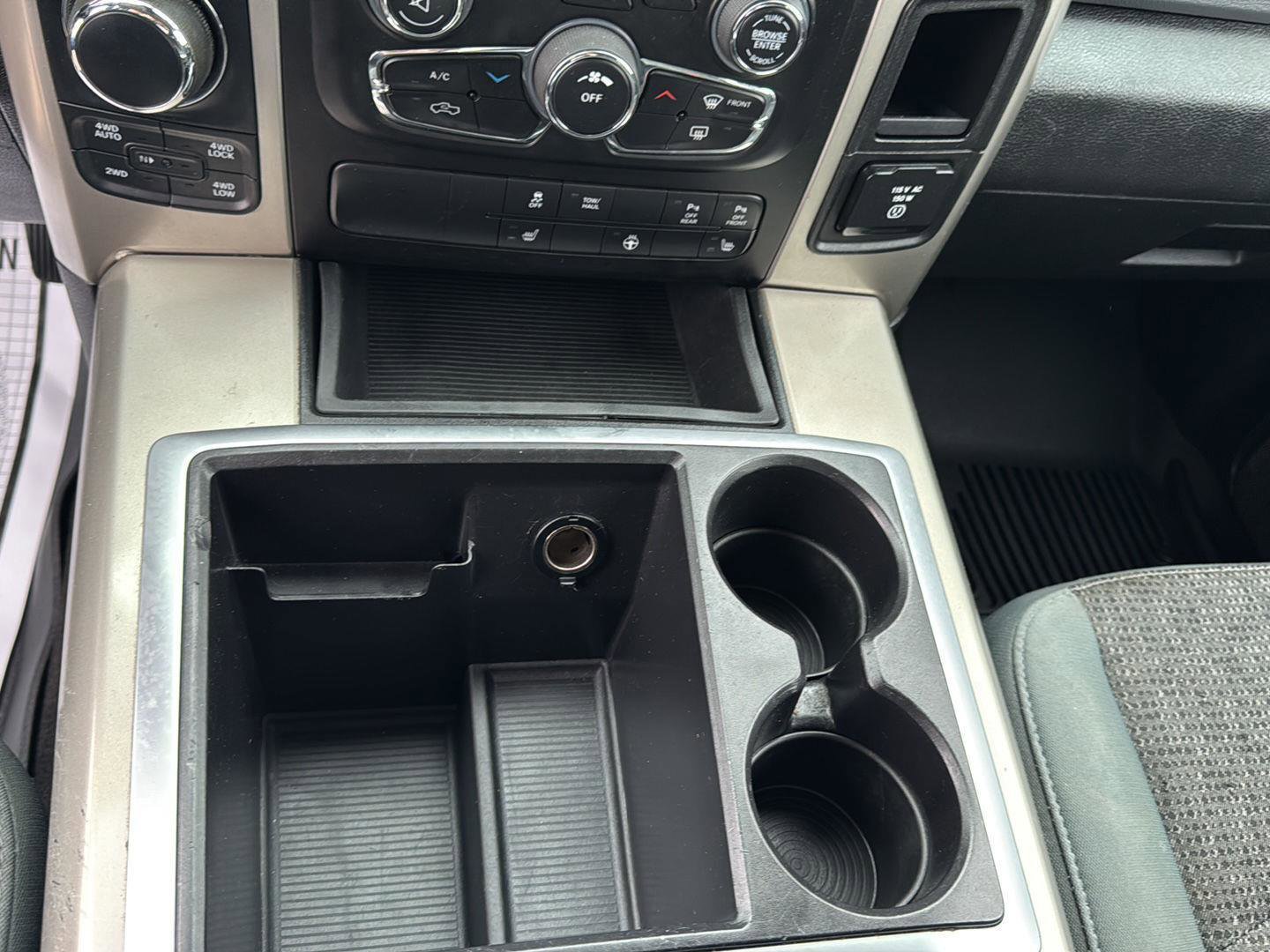 Used 2015 RAM 1500 Big Horn image 14