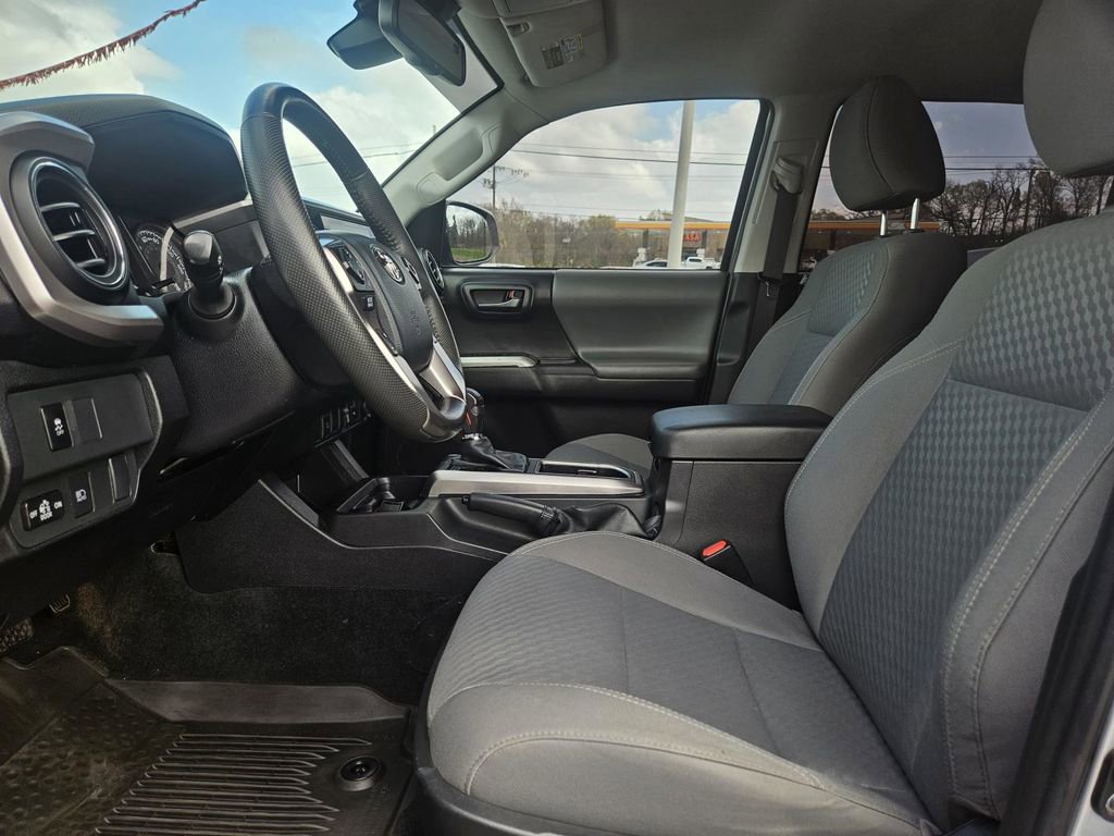 Used 2023 Toyota Tacoma SR5 image 11