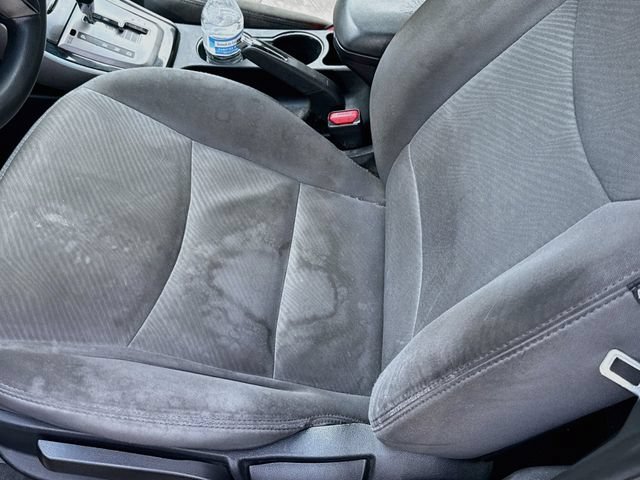 Used 2013 Hyundai Elantra GLS w/ Preferred Pkg FWD image 19