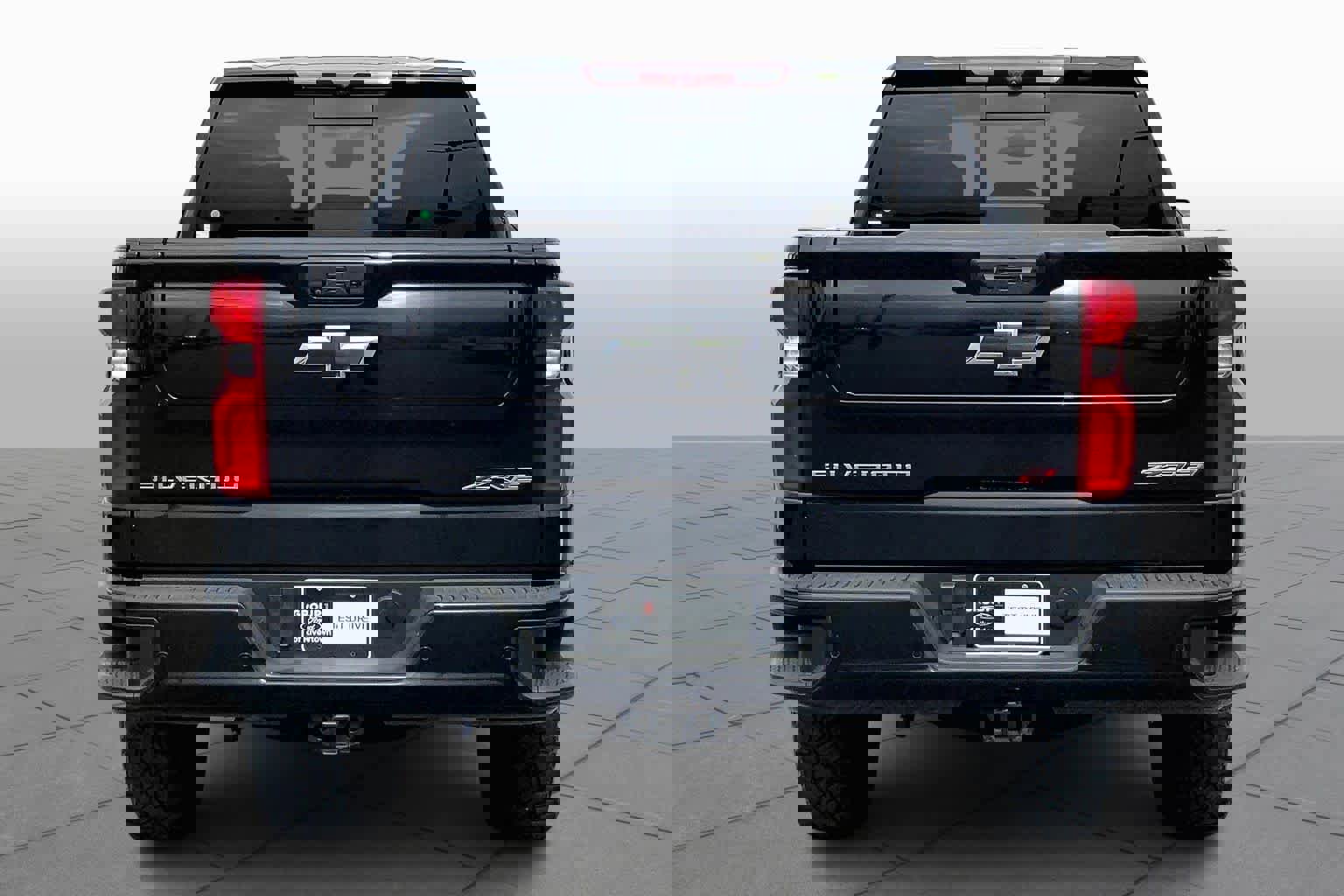 Used 2023 Chevrolet Silverado 1500 ZR2 w/ Technology Package image 5