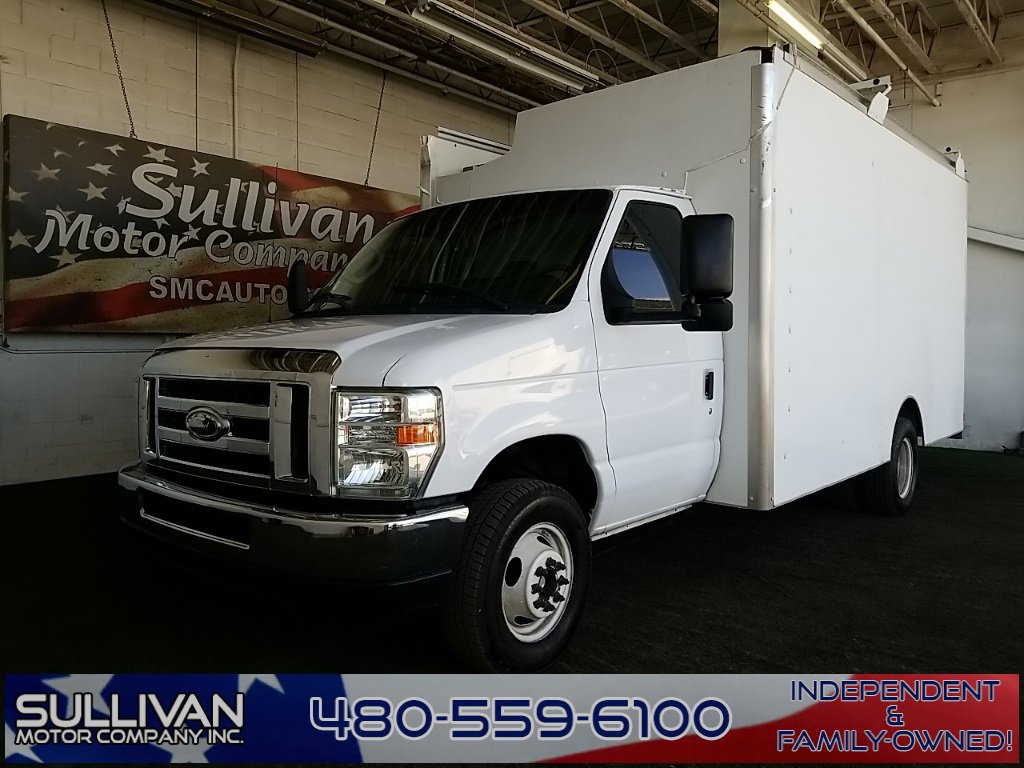 Used 2015 Ford E-450 and Econoline 450 Super Duty w/ Power Windows & Locks Group image 1