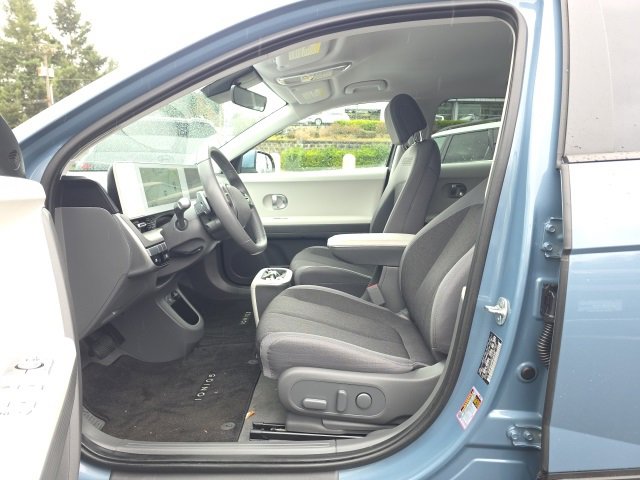 Certified 2024 Hyundai Ioniq 5 SE image 9