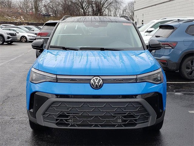 New 2026 Volkswagen Taos SE image 5