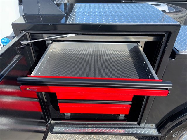 New 2025 Ford F550 4x4 Crew Cab Super Duty image 14