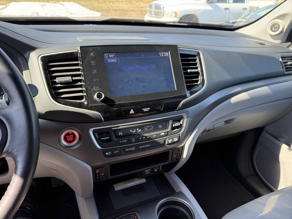 Used 2023 Honda Ridgeline RTL-E image 11