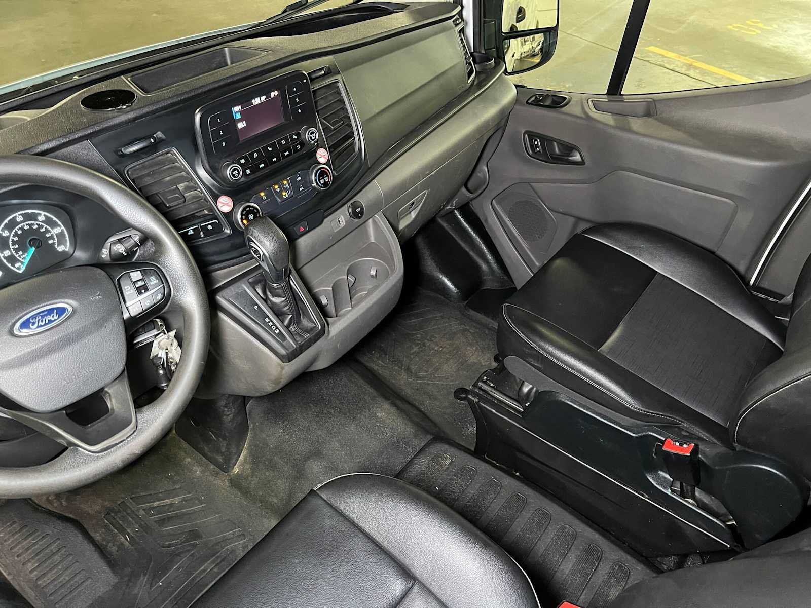 Used 2023 Ford Transit 250 Medium Roof AWD w/ Load Area Protection Package image 33
