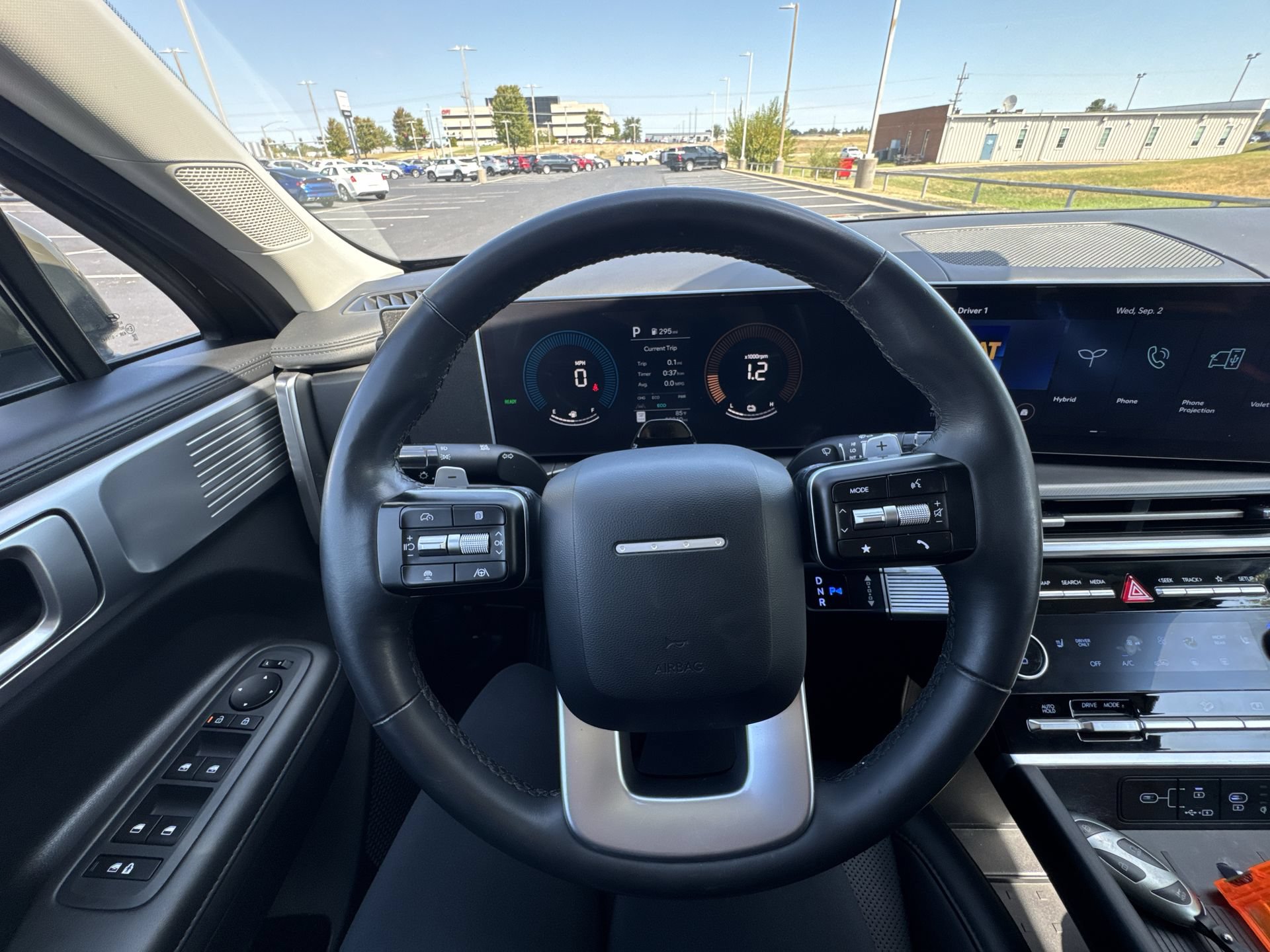 Used 2025 Hyundai Santa Fe SEL FWD image 14