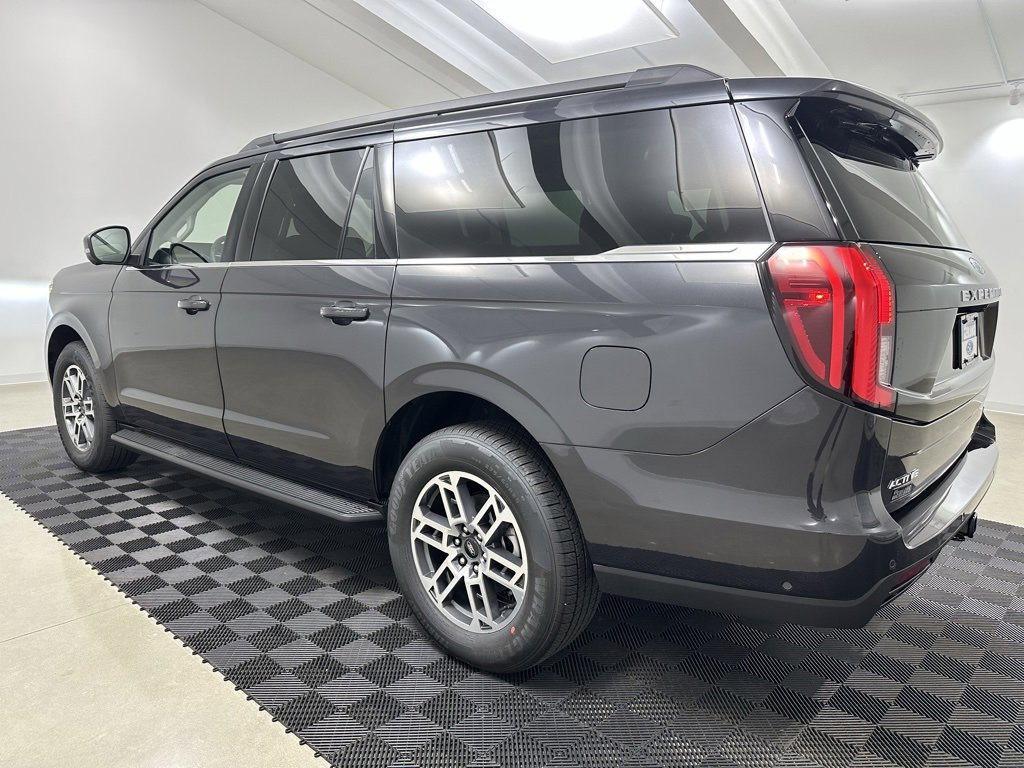 New 2025 Ford Expedition Max Active image 5