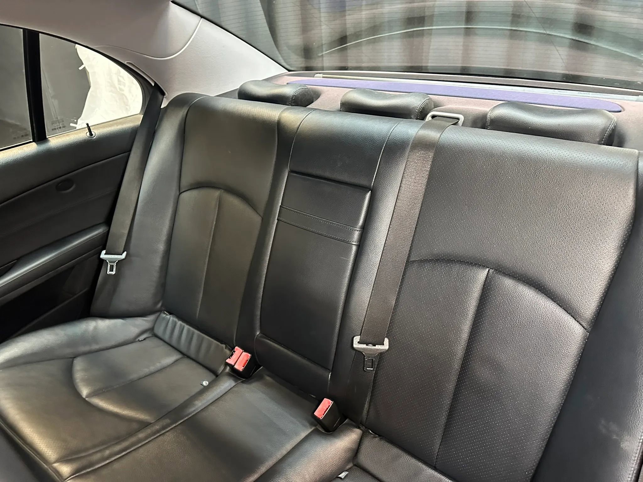 Used 2008 Mercedes-Benz E 350 4MATIC Sedan image 21