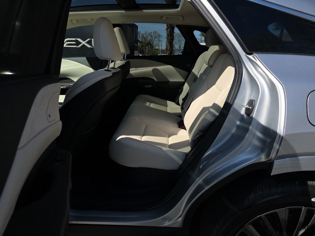 Used 2023 Lexus RX 350 AWD w/ Accessory Package (Z1) image 5