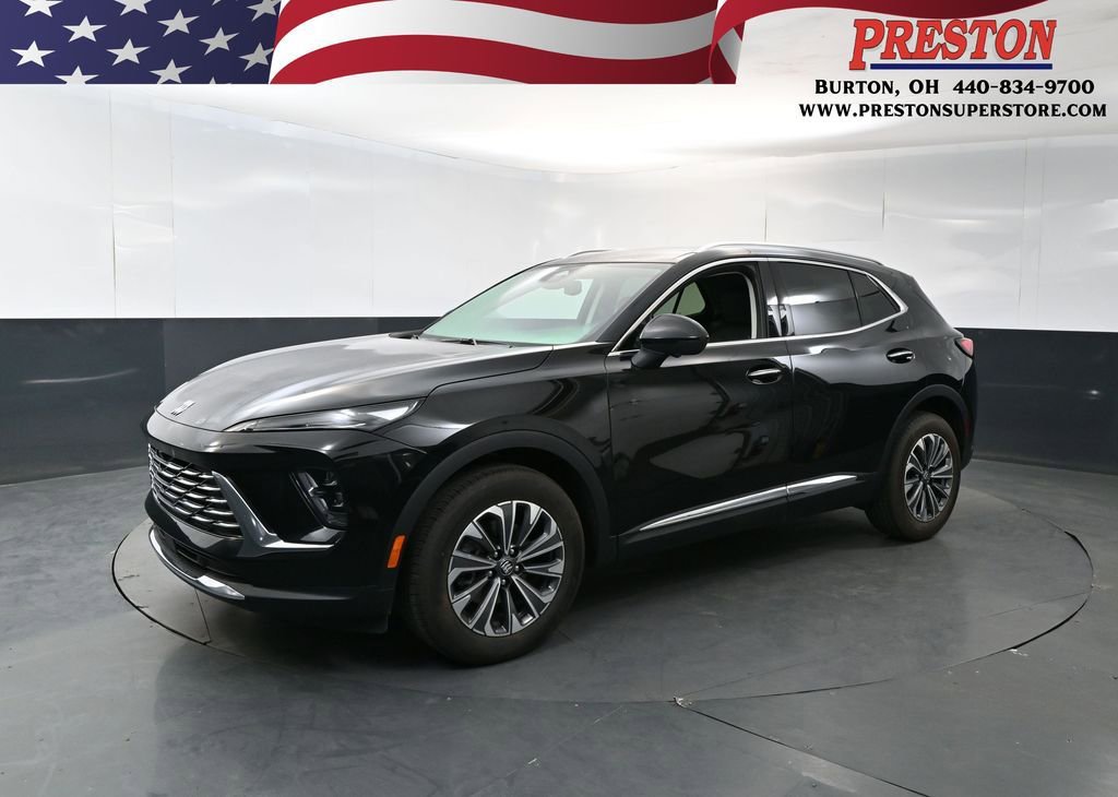 Used 2024 Buick Envision Preferred AWD/4WD image 1