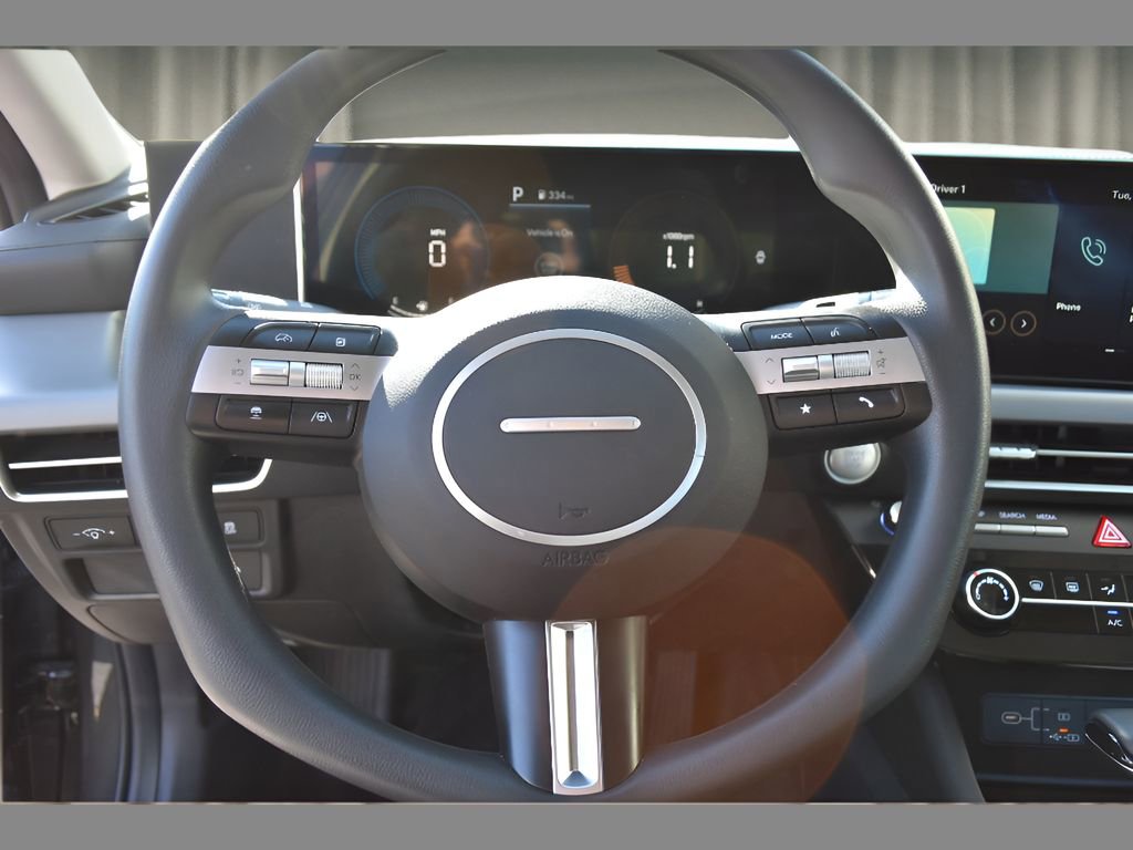 Used 2025 Hyundai Sonata SE image 18