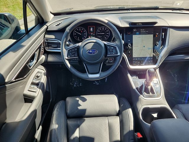 Certified 2025 Subaru Outback Touring AWD/4WD image 11