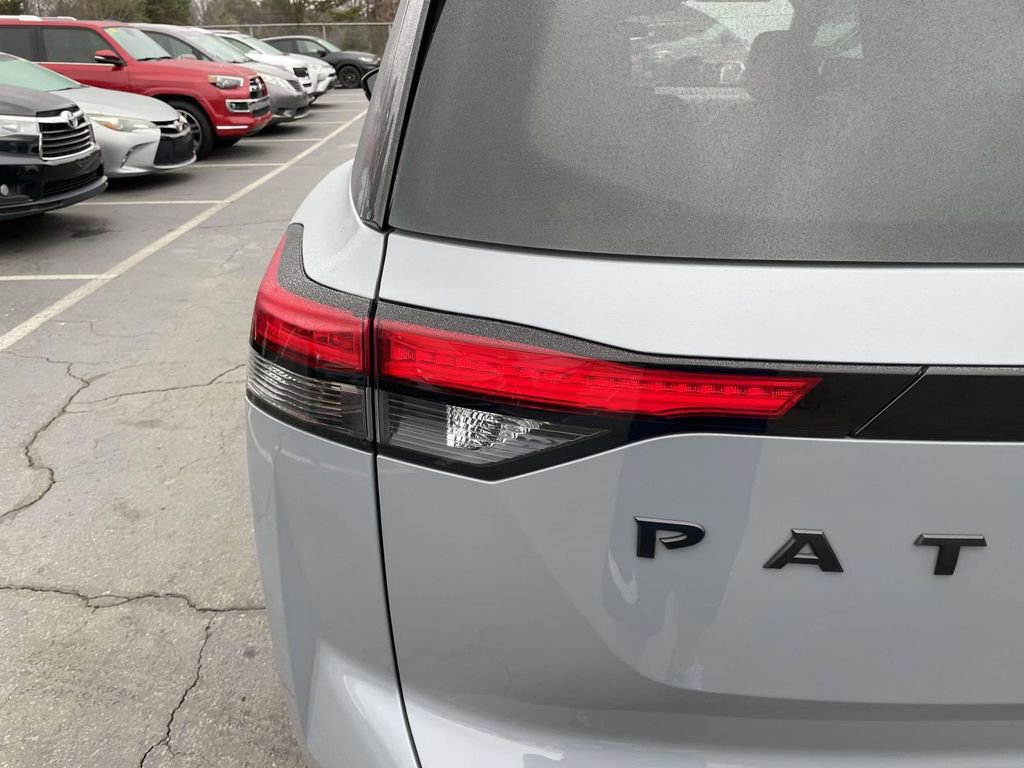 Used 2024 Nissan Pathfinder Rock Creek image 19