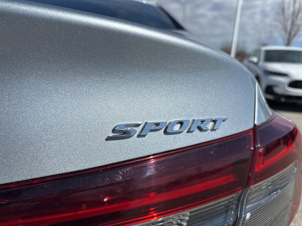 Used 2025 Honda Civic Sport image 4