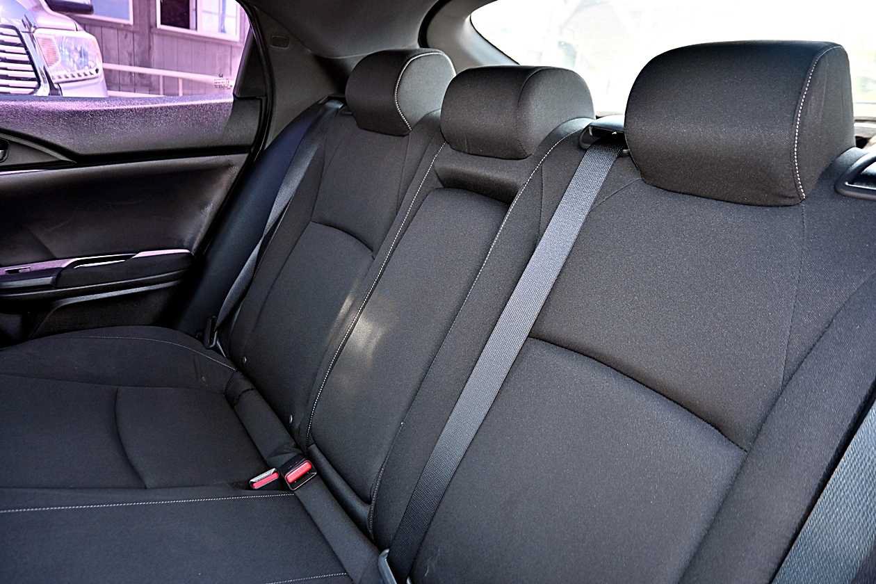 Used 2018 Honda Civic EX image 12