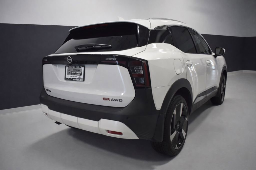 Certified 2025 Nissan Kicks SR image 8