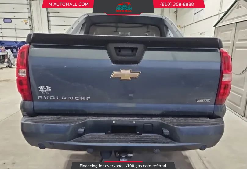 Used 2008 Chevrolet Avalanche LT w/ Convenience Package #1 image 2