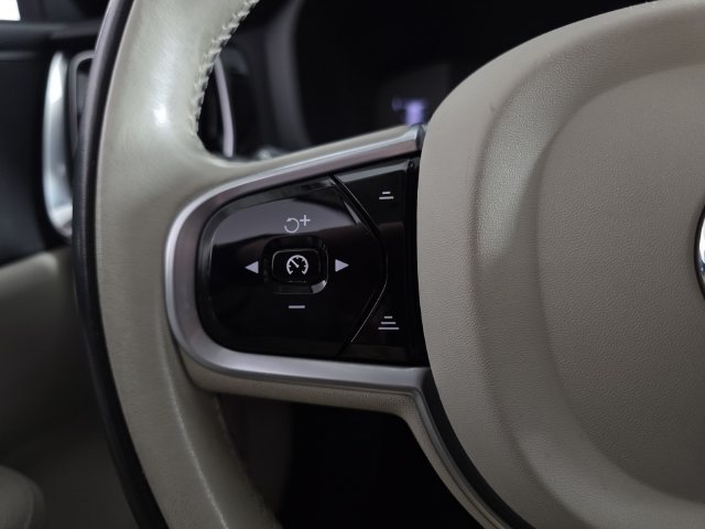 Used 2019 Volvo S60 T5 Momentum FWD image 15