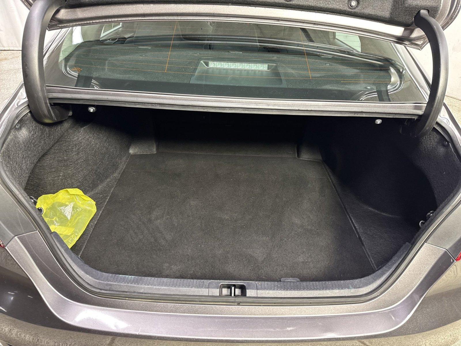 Used 2024 Toyota Camry LE image 29