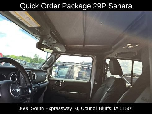 Used 2023 Jeep Wrangler Unlimited Sahara w/ Cold Weather Group AWD/4WD image 10