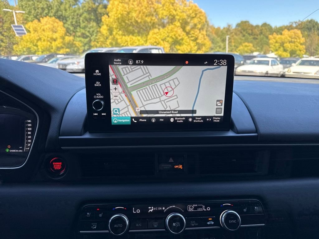 Used 2025 Honda Pilot Black Edition image 18