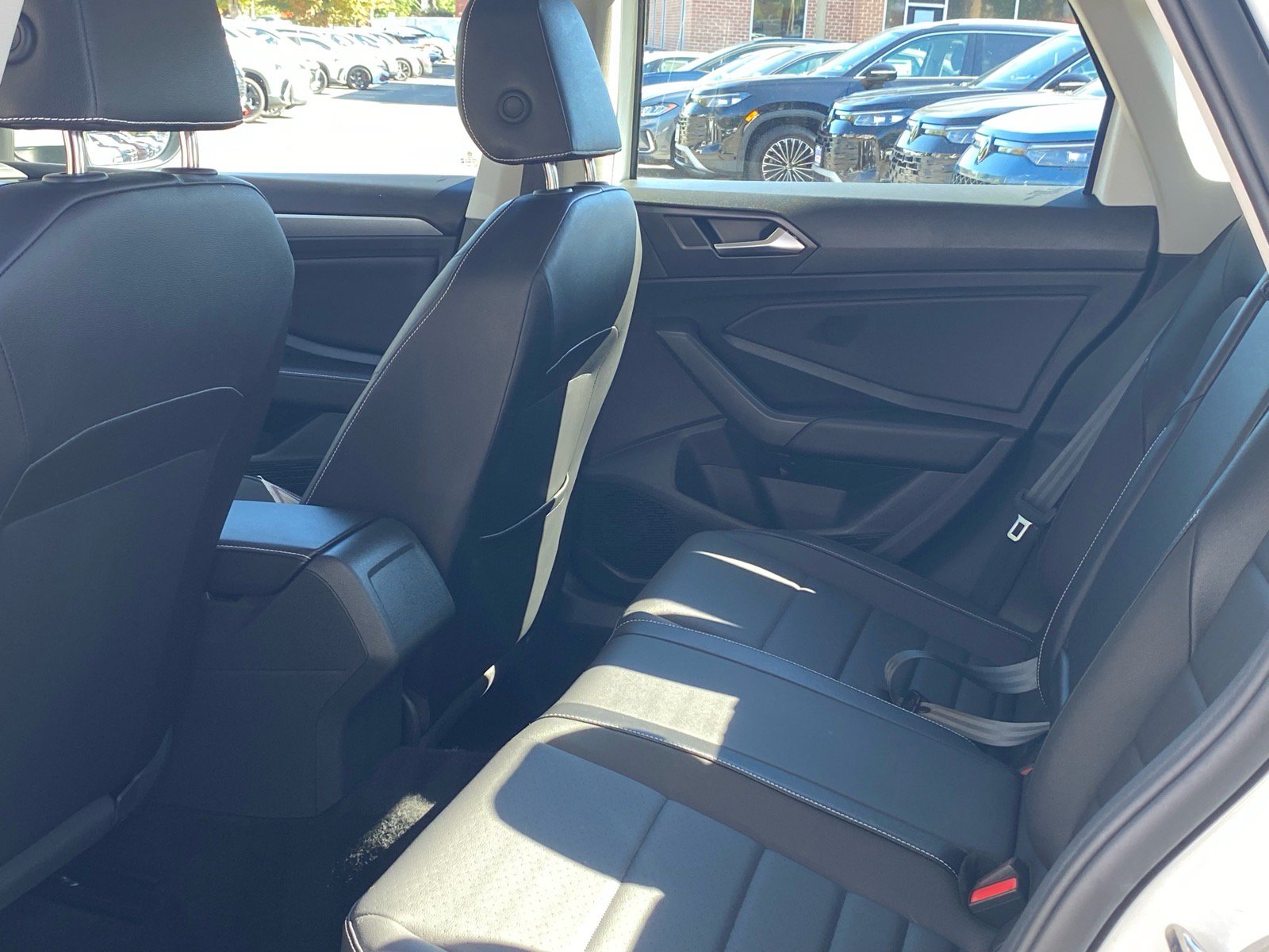 Certified 2024 Volkswagen Jetta SE FWD image 20
