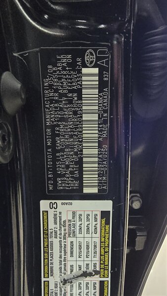 Used 2009 Toyota Matrix S FWD image 23