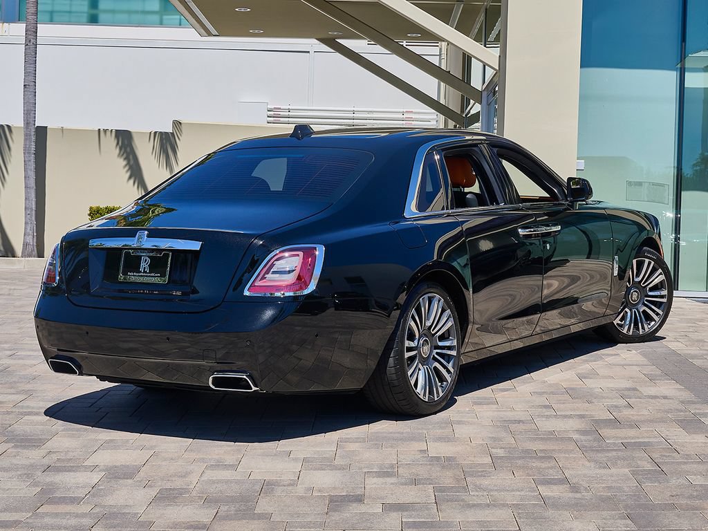 Used 2021 Rolls-Royce Ghost AWD/4WD image 2