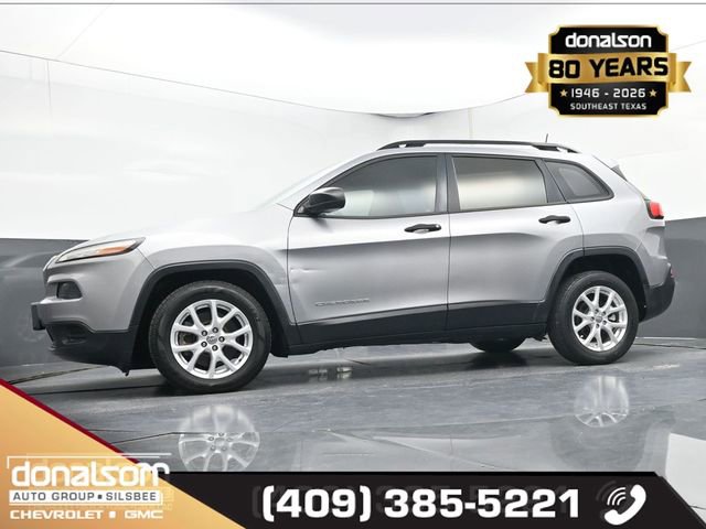 Used 2016 Jeep Cherokee Sport image 15