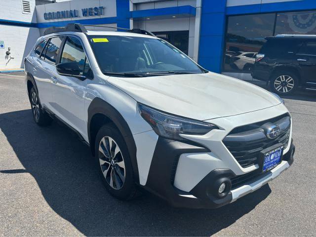 Used 2025 Subaru Outback Limited AWD/4WD image 15