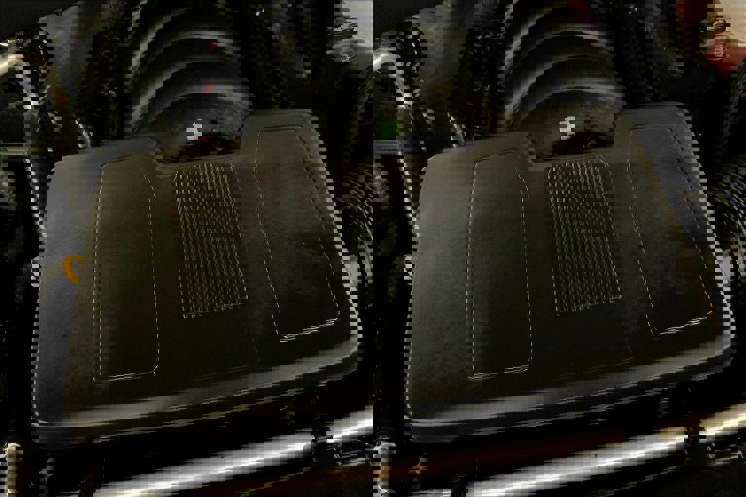 Used 2025 Chevrolet Silverado 1500 ZR2 w/ Technology Package image 30